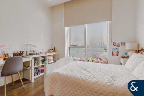 Купить квартиру в Tiara Residences, Пальма Джумейра, Дубай: 3 спальни, 211м², № 75916 - фото 23