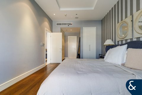 Купить квартиру в Tiara Residences, Пальма Джумейра, Дубай: 3 спальни, 211м², № 75916 - фото 27