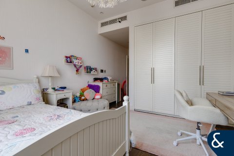 Купить квартиру в Tiara Residences, Пальма Джумейра, Дубай: 3 спальни, 211м², № 75916 - фото 21