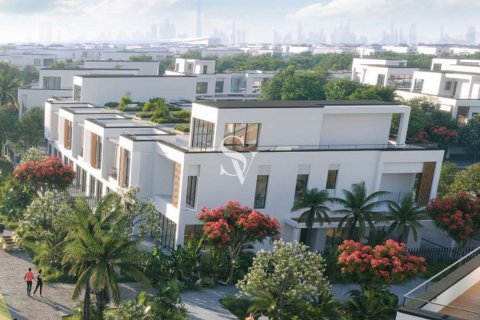 Adosado en Dubai Investment Park, Dubai, 5 dormitorios, 220 m², № 115561 - foto 3