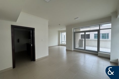 Apartment in BURJ VIEWS in Downtown Dubai (Downtown Burj Dubai), Dubai 2 bedrooms, 215 sq.m. № 99196