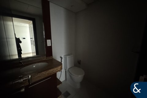 Apartment in BURJ VIEWS in Downtown Dubai (Downtown Burj Dubai), Dubai 2 bedrooms, 215 sq.m. № 99196 - photo 6