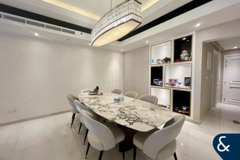 Apartment in Dubai Marina, Dubai 3 bedrooms, 361 sq.m. № 99192 - photo 7