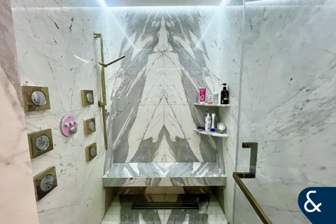 Apartment in Dubai Marina, Dubai 3 bedrooms, 361 sq.m. № 99192 - photo 13