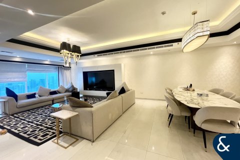 Apartment in Dubai Marina, Dubai 3 bedrooms, 361 sq.m. № 99192 - photo 9