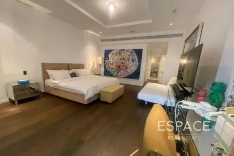 Apartment in Palm Jumeirah, Dubai 3 bedrooms, 222 sq.m. № 122803 - photo 17