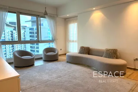 Apartment in Palm Jumeirah, Dubai 2 bedrooms, 165 sq.m. № 122802 - photo 3