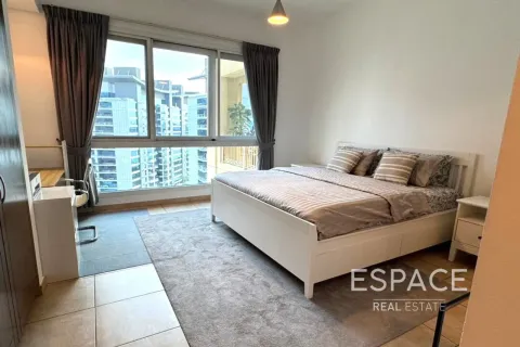 Apartment in Palm Jumeirah, Dubai 2 bedrooms, 165 sq.m. № 122802 - photo 9