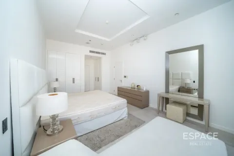 Apartment in Palm Jumeirah, Dubai 2 bedrooms, 156 sq.m. № 122804 - photo 10