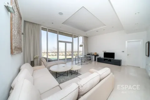 Apartment in Palm Jumeirah, Dubai 2 bedrooms, 156 sq.m. № 122804 - photo 2