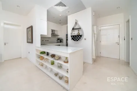 Apartment in Palm Jumeirah, Dubai 2 bedrooms, 156 sq.m. № 122804 - photo 5