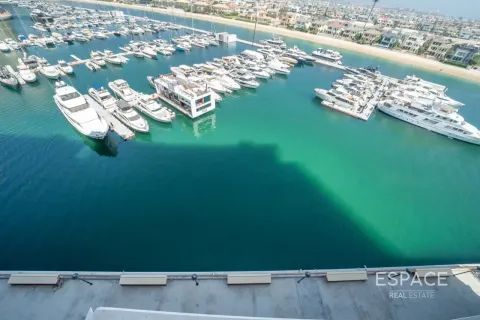 Apartment in Palm Jumeirah, Dubai 2 bedrooms, 156 sq.m. № 122804 - photo 18