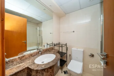 Apartment in Dubai Marina, Dubai 2 bedrooms, 134 sq.m. № 122800 - photo 8