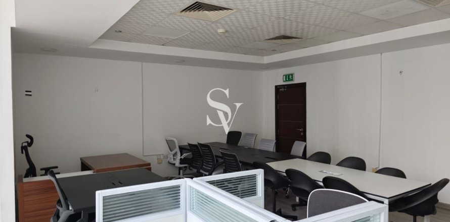 Oficina en Business Bay, Dubai, 82 m², № 109027