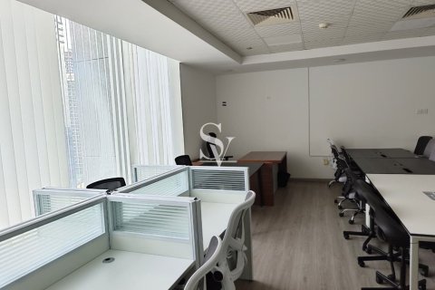 Oficina en Business Bay, Dubai, 82 m², № 109027 - foto 2