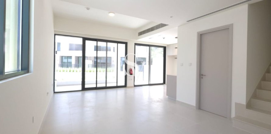 Adosado en Arabian Ranches 3, Dubai, 3 dormitorios, 123 m², № 109030
