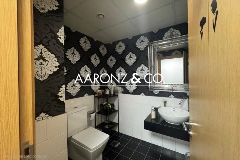 Bureau à Jumeirah Lake Towers, Dubai, 106 m², № 55334 - photo 8