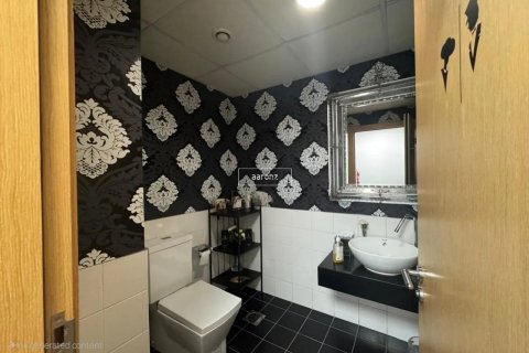 Office in Jumeirah Lake Towers, Dubai 106.1 sq.m. № 55334 - photo 8