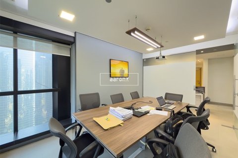 Oficina en Jumeirah Lake Towers, Dubai, 115.7 m², № 55335 - foto 10