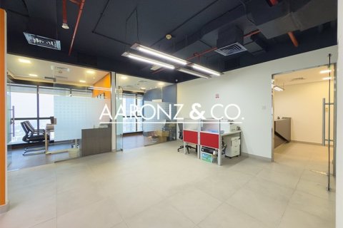 Oficina en Jumeirah Lake Towers, Dubai, 116 m², № 55335 - foto 8