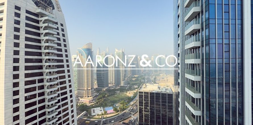 Oficina en Jumeirah Lake Towers, Dubai, 116 m², № 55335