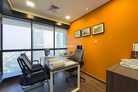 Oficina en Jumeirah Lake Towers, Dubai, 115.7 m², № 55335 - foto 15