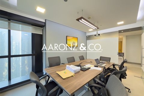 Oficina en Jumeirah Lake Towers, Dubai, 116 m², № 55335 - foto 10