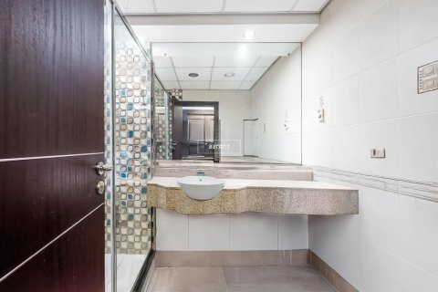 Apartamento en Jumeirah Lake Towers, Dubai, 2 dormitorios, 107.1 m², № 55337 - foto 7