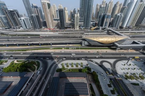 Apartamento en Jumeirah Lake Towers, Dubai, 2 dormitorios, 107.1 m², № 55337 - foto 11
