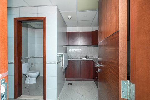 Oficina en Business Bay, Dubai, 86.9 m², № 55333 - foto 10