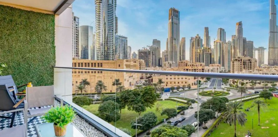 Appartement à Downtown Dubai (Downtown Burj Dubai), Dubai, 2 chambres, 154.5 m², № 112541