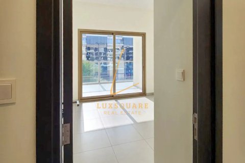 Apartment in Arjan, Dubai 2 bedrooms, 110 sq.m. № 72534 - photo 6