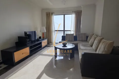 Apartment in Dubai 2 bedrooms, 136 sq.m. № 72532 - photo 1