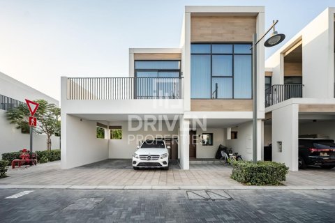 Villa à Bliss, Arabian Ranches 3, Dubai, 4 chambres, 177.54 m², № 125197 - photo 2