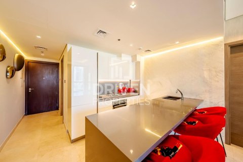 Apartamento en Business Bay, Dubai, 1 dormitorio, 90.39 m², № 125193 - foto 8