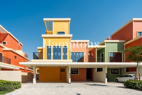 Снять в аренду таунхаус в Damac Lagoons, Дубай: 5 спален, 219.52978900м², № 111362 - фото 18