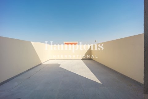 Снять в аренду таунхаус в Damac Lagoons, Дубай: 5 спален, 219.52978900м², № 111362 - фото 2
