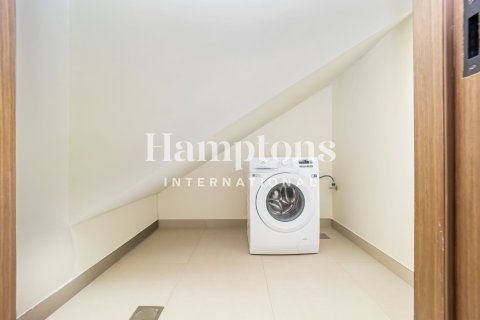Снять в аренду таунхаус в Damac Lagoons, Дубай: 5 спален, 219.52978900м², № 111362 - фото 25