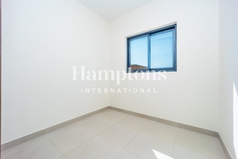 Снять в аренду таунхаус в Damac Lagoons, Дубай: 5 спален, 219.52978900м², № 111362 - фото 15