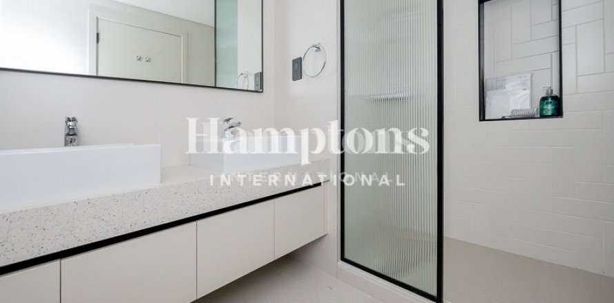 Квартира в Dubai Harbour, Дубай, 3 спальни, 163.138м², № 111370
