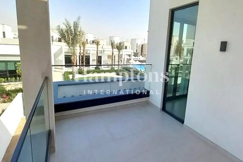 Villa à Arabian Ranches 3, Dubai, 4 chambres, 549.79995400 m², № 111364 - photo 2