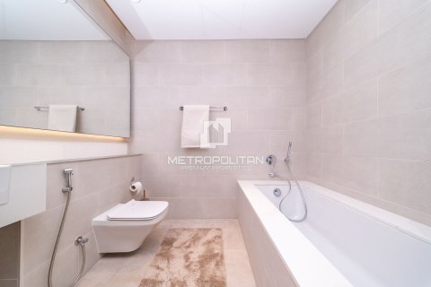 Apartment in Al Wasl, Dubai 2 bedrooms, 138 sq.m. № 73955 - photo 18