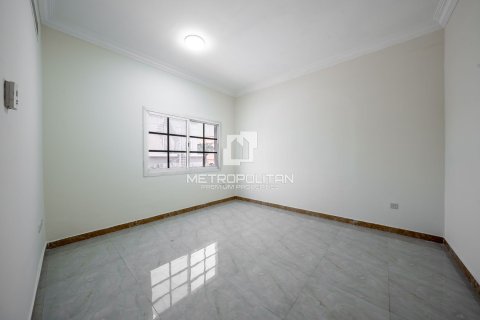 Villa en Al Barsha, Dubai, 9 dormitorios, 762 m², № 73514 - foto 24