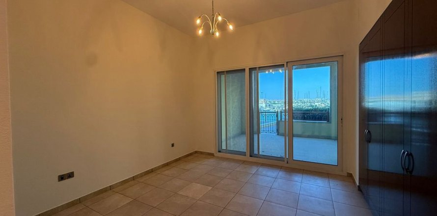 Apartamento en Palm Jumeirah, Dubai, 3 dormitorios, 255.6 m², № 113628