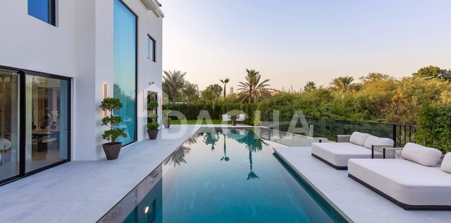 Villa à Jumeirah Islands, Dubai, 5 chambres, 1051 m², № 113631