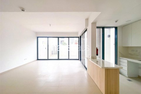 تاون هاوس في Dubai Land, دبي 4 غرف نوم, 243 م² رقم 43370 - صورة 2