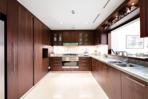 Duplex à Downtown Dubai (Downtown Burj Dubai), Dubai, 3 chambres, 363 m², № 43368 - photo 16