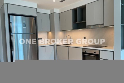 Apartment in Dubai 2 bedrooms, 107.1 sq.m. № 381 - photo 7