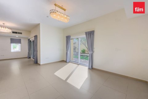 Villa en Dubai, 4 dormitorios, 457.2 m², № 64240 - foto 8
