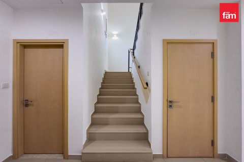 Villa en Dubai, 4 dormitorios, 457.2 m², № 64240 - foto 14